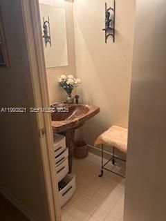 Hallway half bath