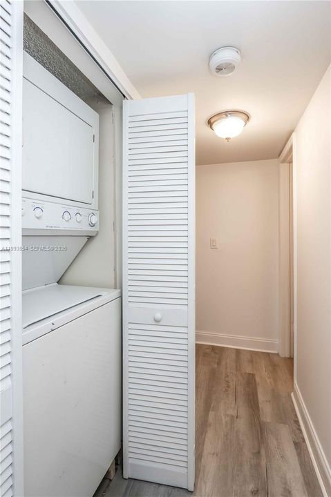 En Venta: $310,000 (2 camas, 2 baños, 1050 Pies cuadrados)