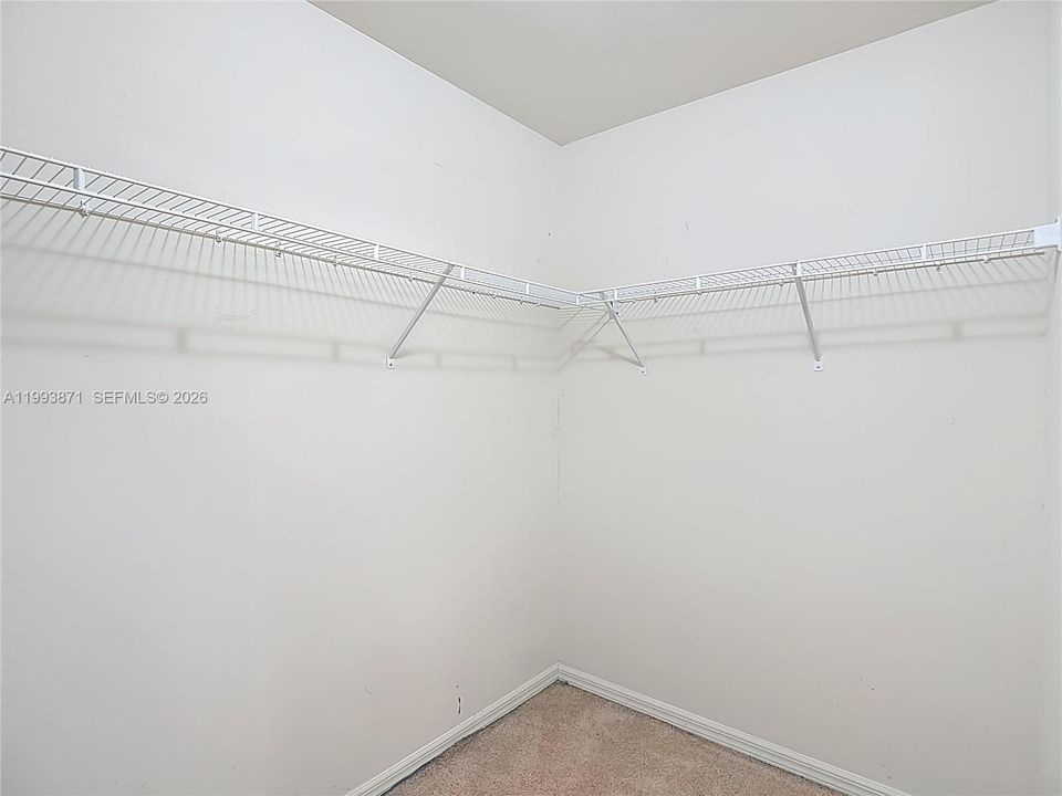 Vendido Recientemente: $225,000 (3 camas, 2 baños, 1464 Pies cuadrados)