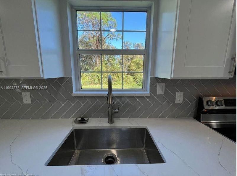 На продажу: $299,990 (3 спален, 2 ванн, 0 Квадратных фут)