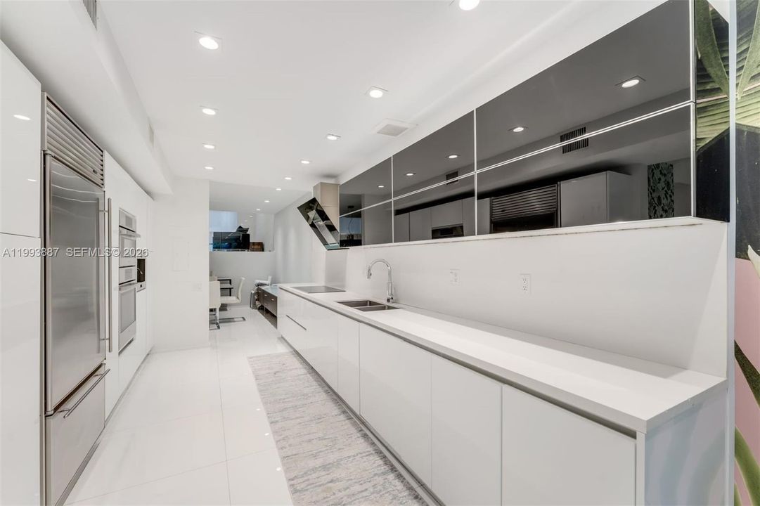 На продажу: $1,699,000 (3 спален, 3 ванн, 3504 Квадратных фут)