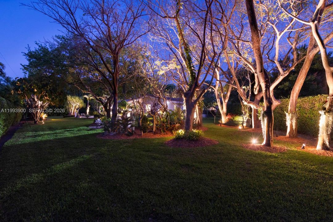 Activo con contrato: $2,699,000 (5 camas, 4 baños, 3298 Pies cuadrados)