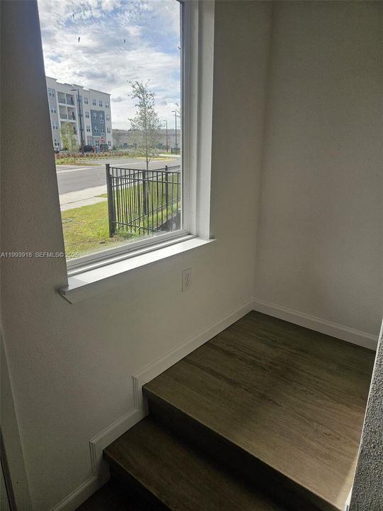 На продажу: $415,000 (3 спален, 2 ванн, 1697 Квадратных фут)