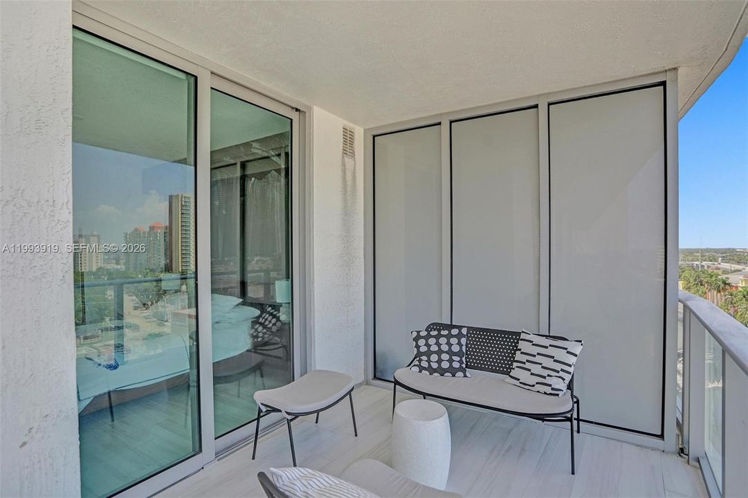 For Sale: $1,049,000 (3 beds, 3 baths, 1524 Square Feet)