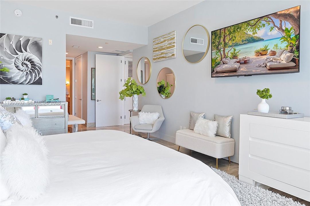 На продажу: $7,995,000 (3 спален, 3 ванн, 2508 Квадратных фут)