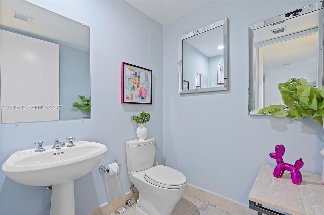 На продажу: $7,995,000 (3 спален, 3 ванн, 2508 Квадратных фут)