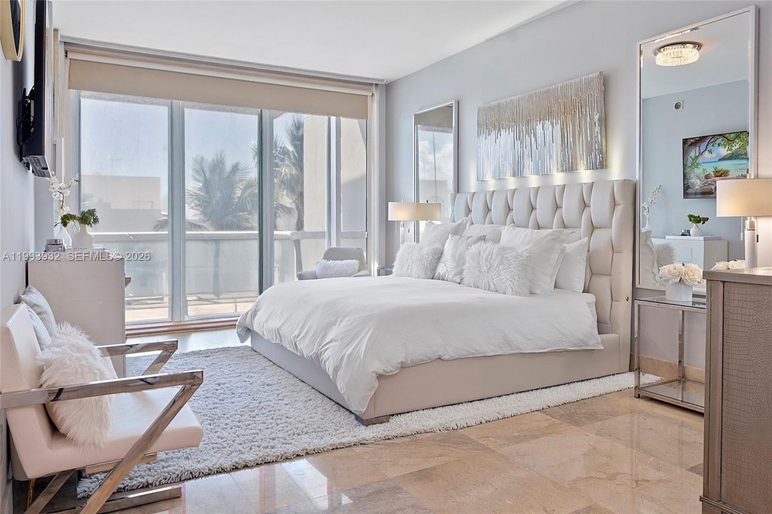 На продажу: $7,995,000 (3 спален, 3 ванн, 2508 Квадратных фут)