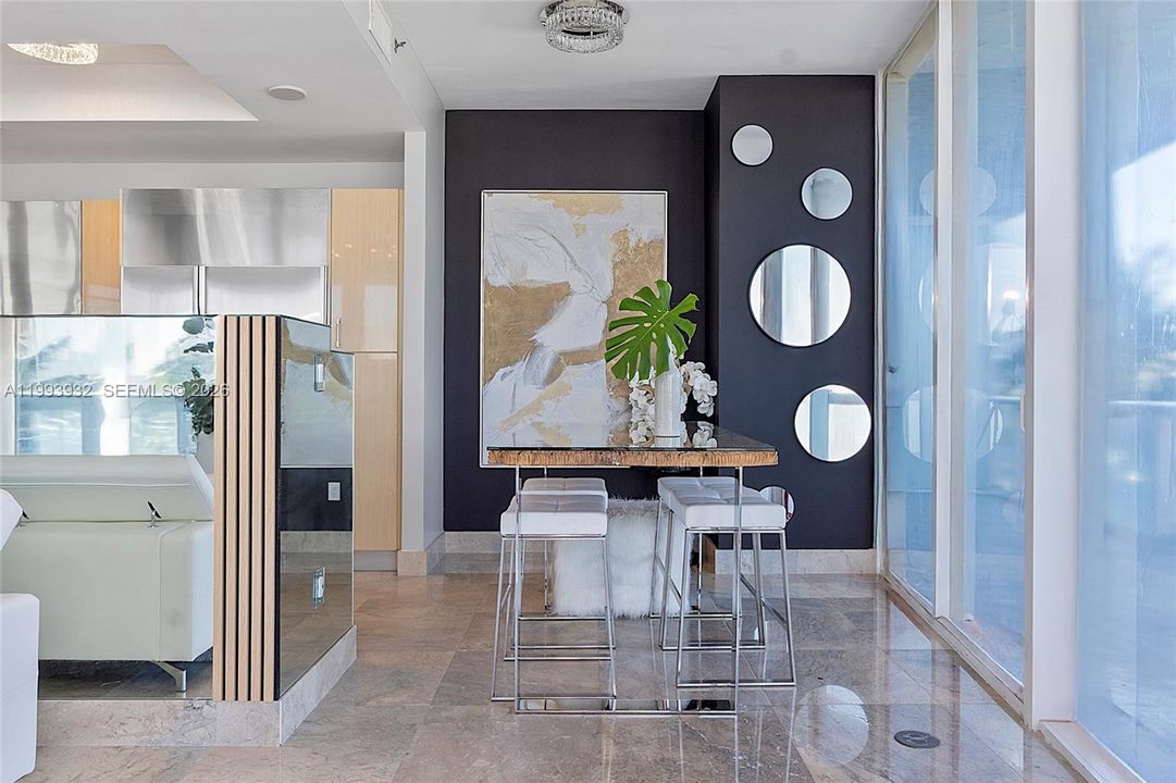 На продажу: $7,995,000 (3 спален, 3 ванн, 2508 Квадратных фут)