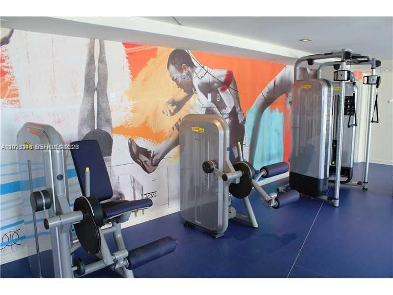 На продажу: $394,000 (1 спален, 1 ванн, 640 Квадратных фут)