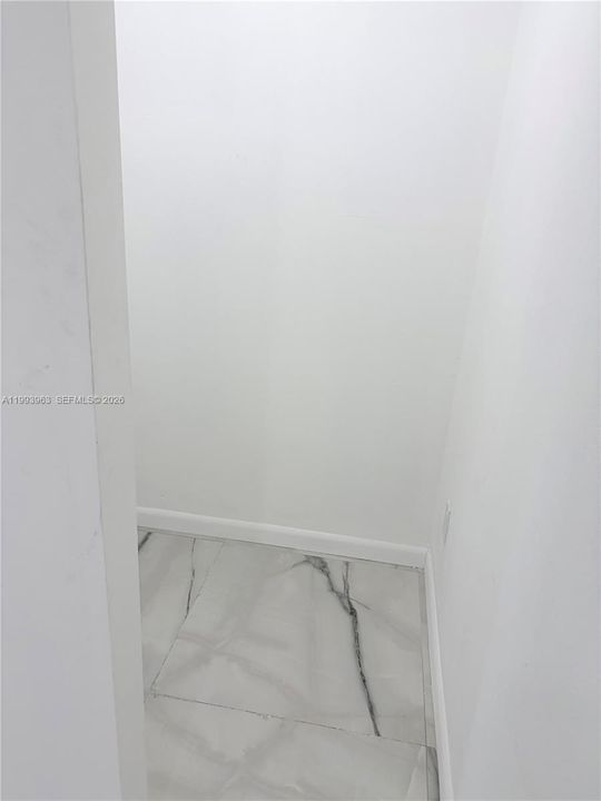 En Renta: $1,500 (1 camas, 1 baños, 1334 Pies cuadrados)