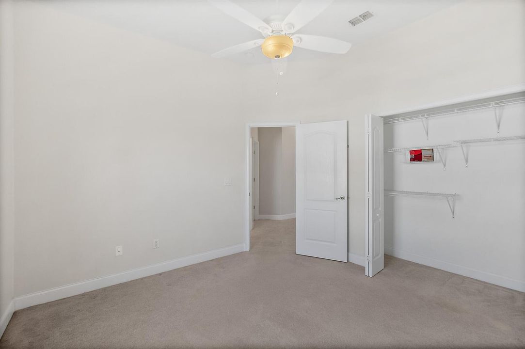 80_Longview_Way_N_Photos-46