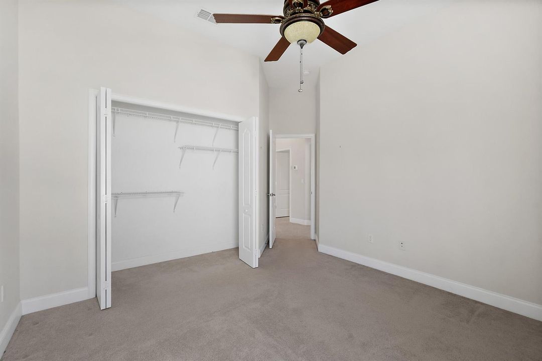 80_Longview_Way_N_Photos-49