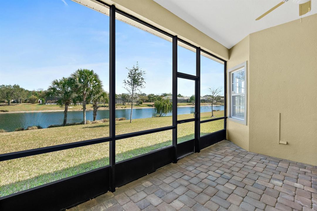 80_Longview_Way_N_Photos-75