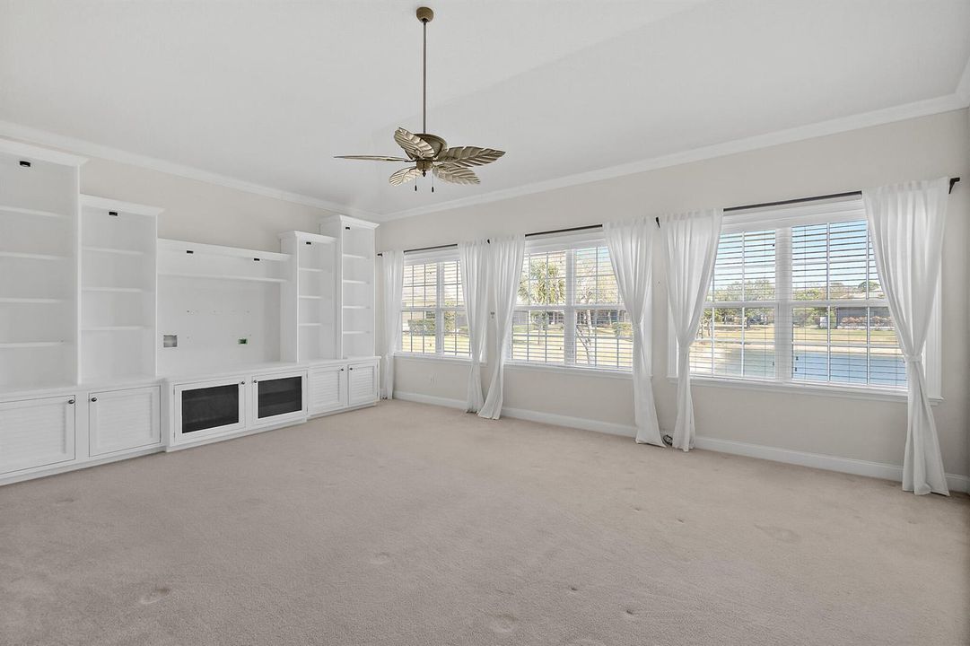 80_Longview_Way_N_Photos-70