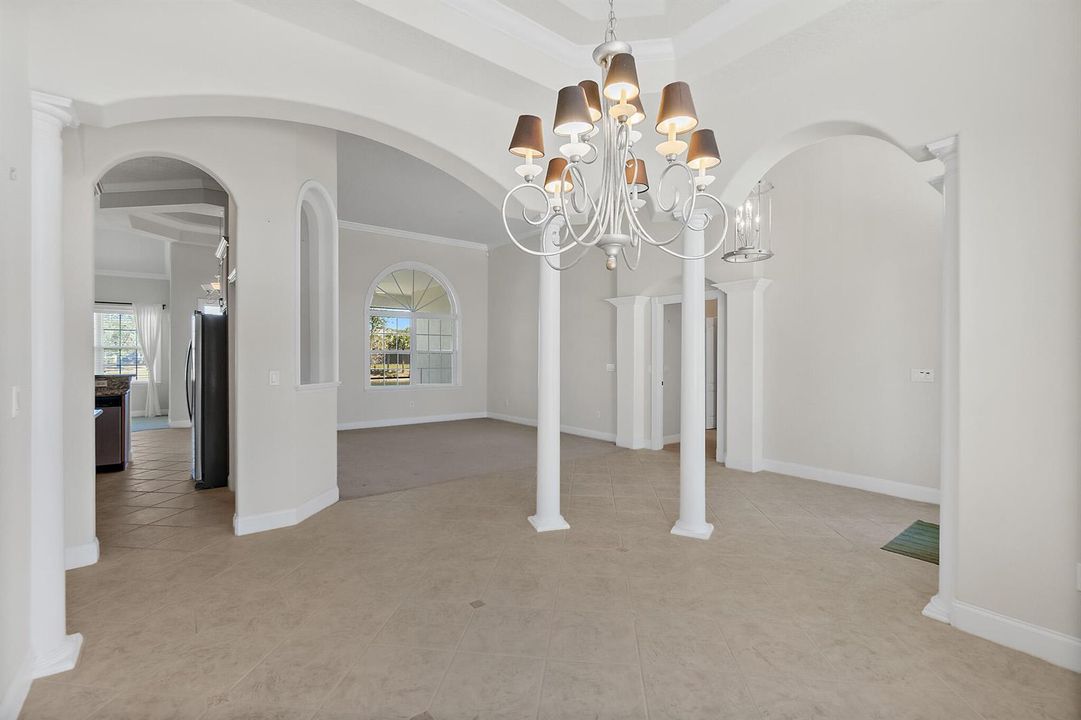 80_Longview_Way_N_Photos-55