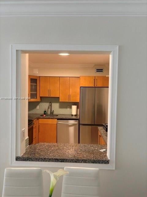 NEW KITCHEN