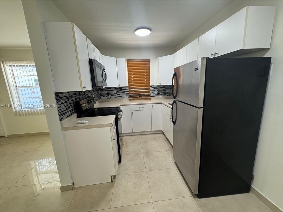 В аренду: $1,590 (1 спален, 1 ванн, 600 Квадратных фут)