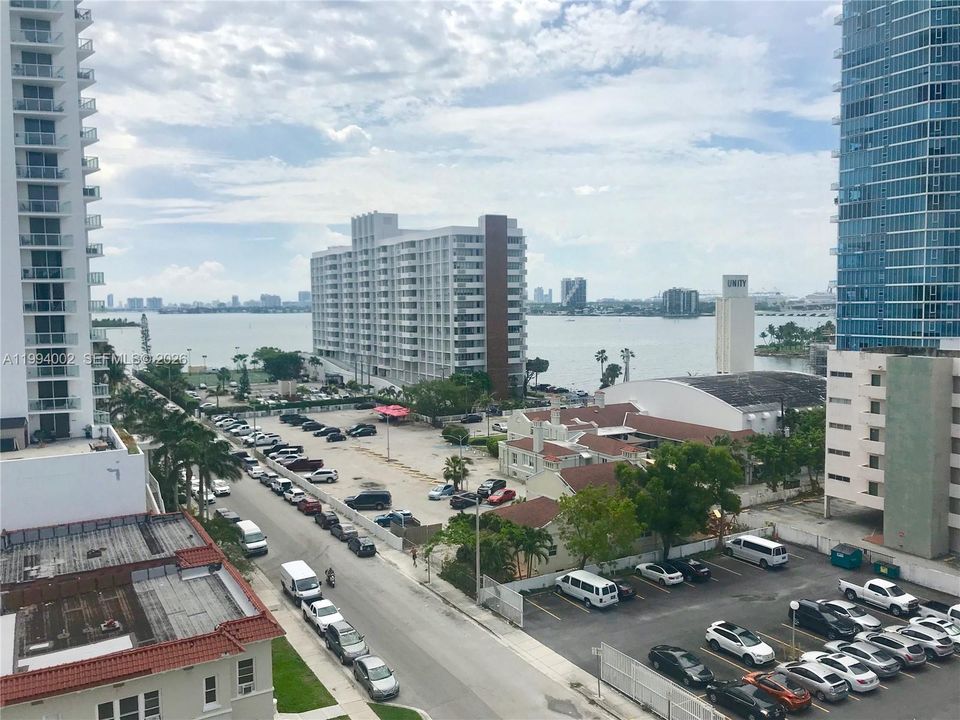 En Venta: $350,000 (1 camas, 1 baños, 854 Pies cuadrados)