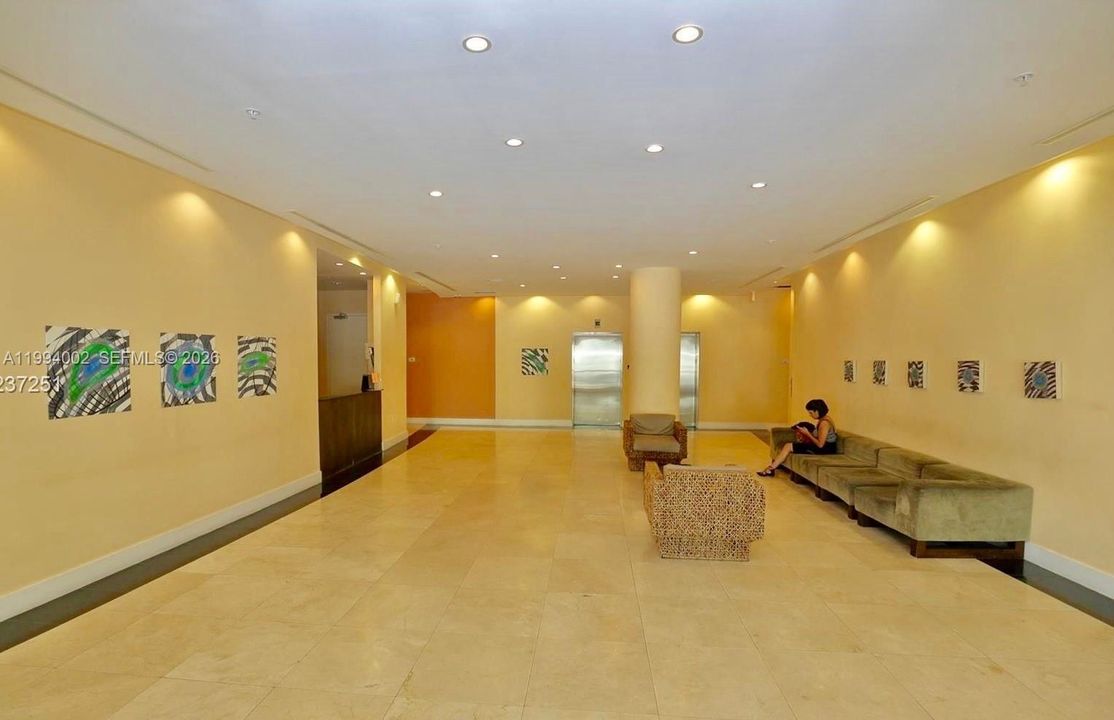 En Venta: $350,000 (1 camas, 1 baños, 854 Pies cuadrados)