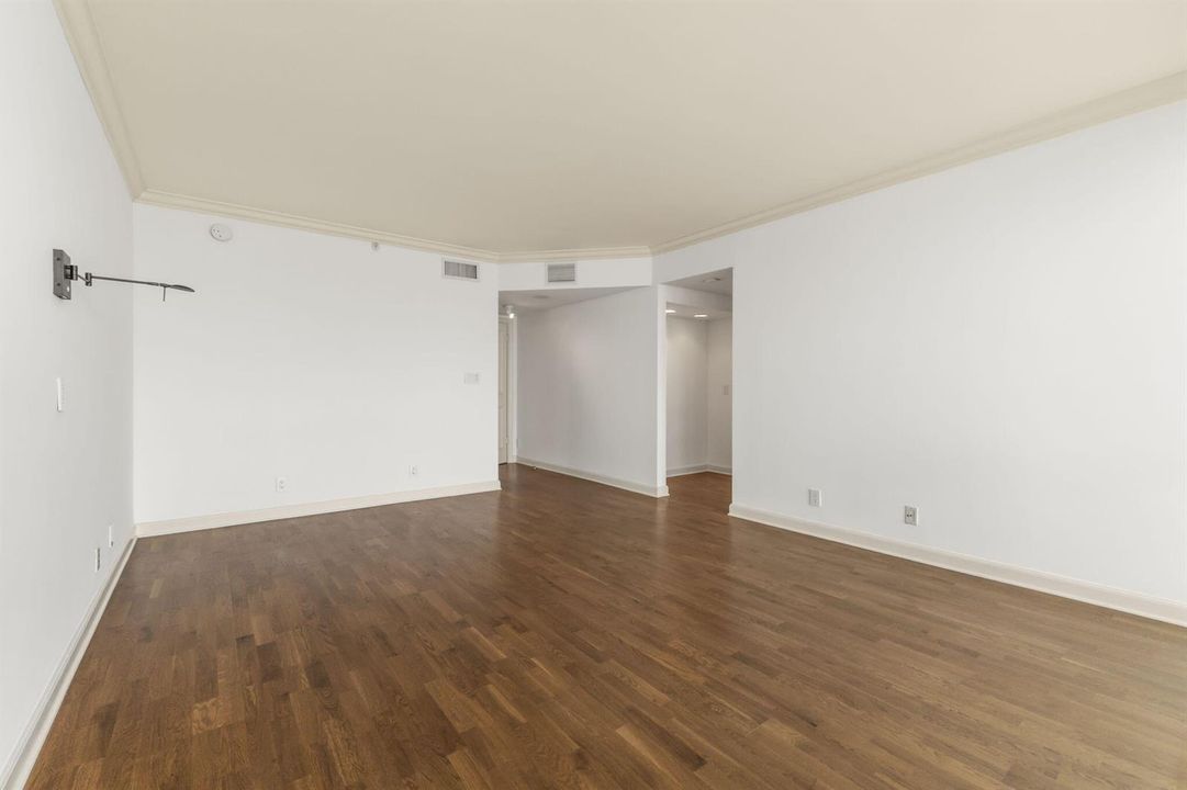 Guest Bedroom 1