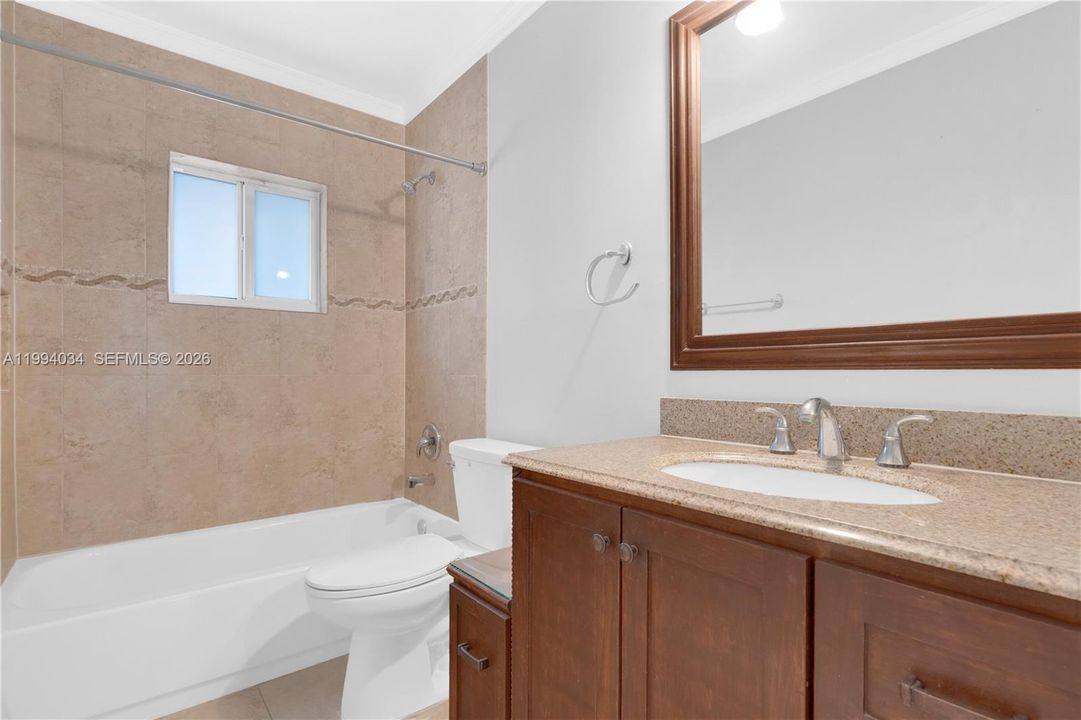 Active With Contract: $3,600 (3 beds, 2 baths, 1706 Square Feet)