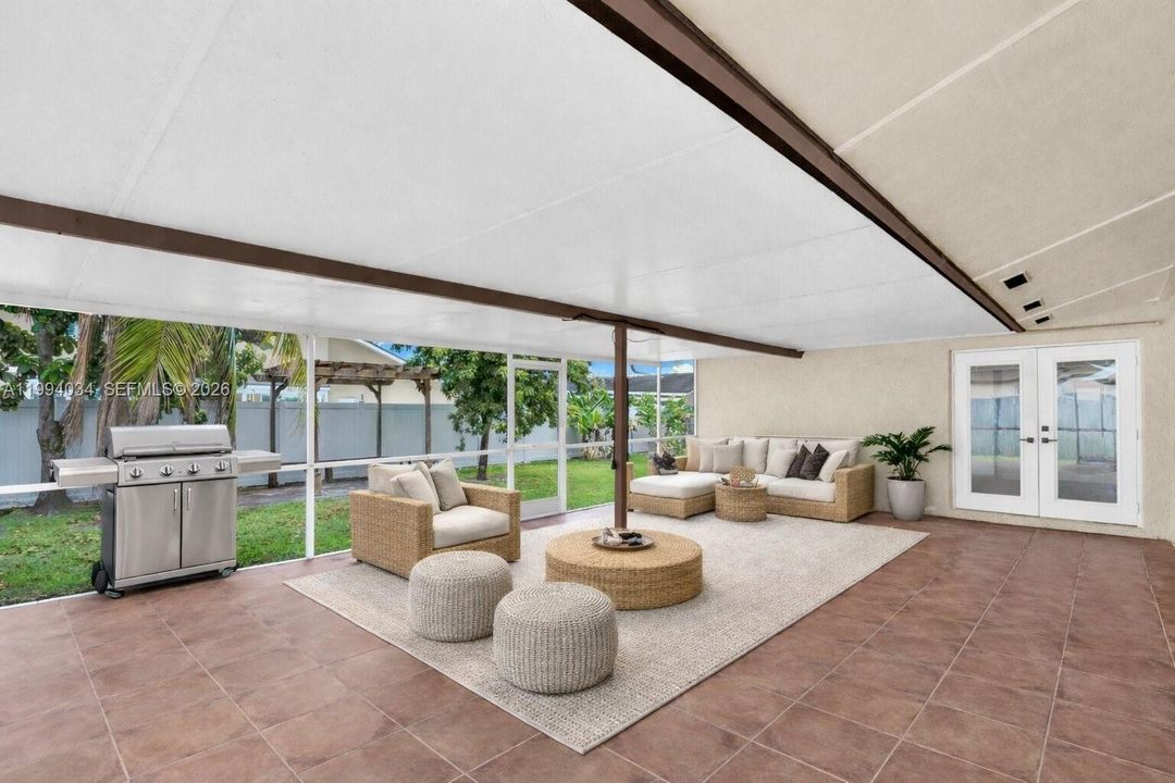 Active With Contract: $3,600 (3 beds, 2 baths, 1706 Square Feet)
