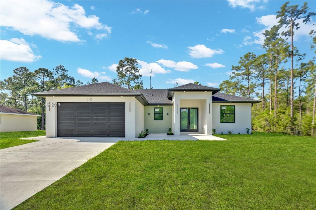 For Sale: $327,499 (3 beds, 2 baths, 1540 Square Feet)