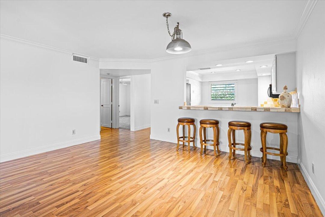Kitchen-Bar