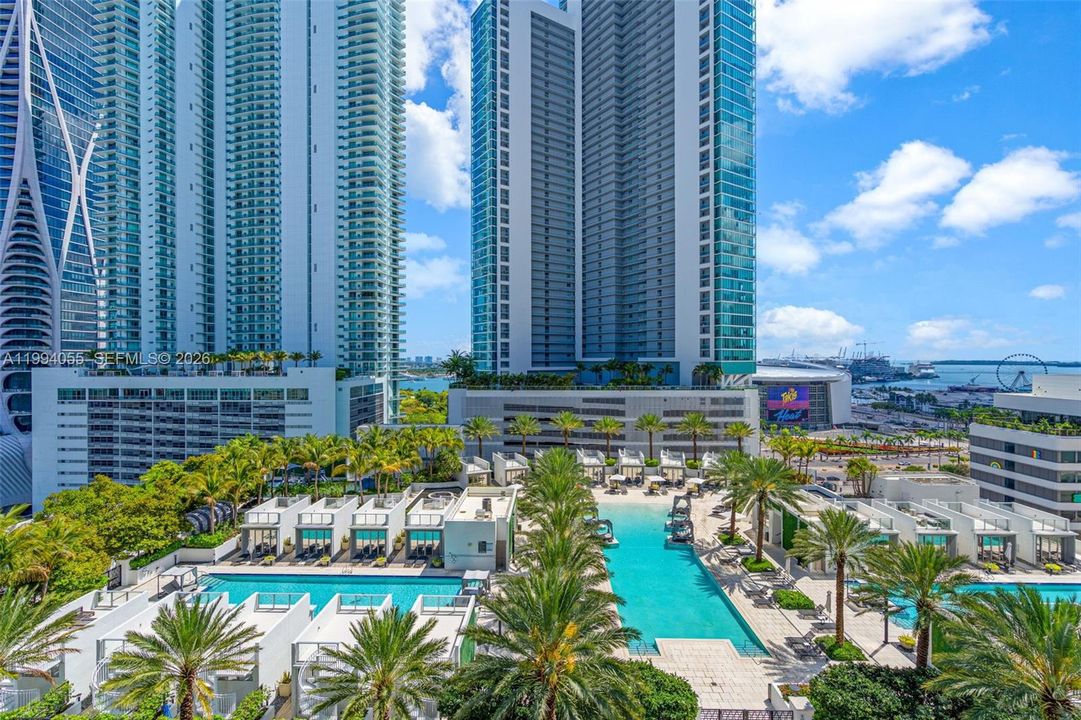 For Sale: $935,000 (1 beds, 2 baths, 1244 Square Feet)