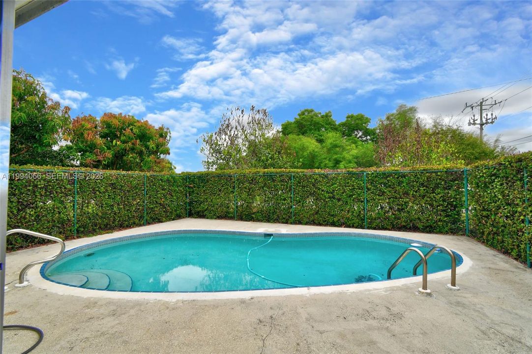Recently Sold: $226,000 (2 beds, 2 baths, 0 Square Feet)