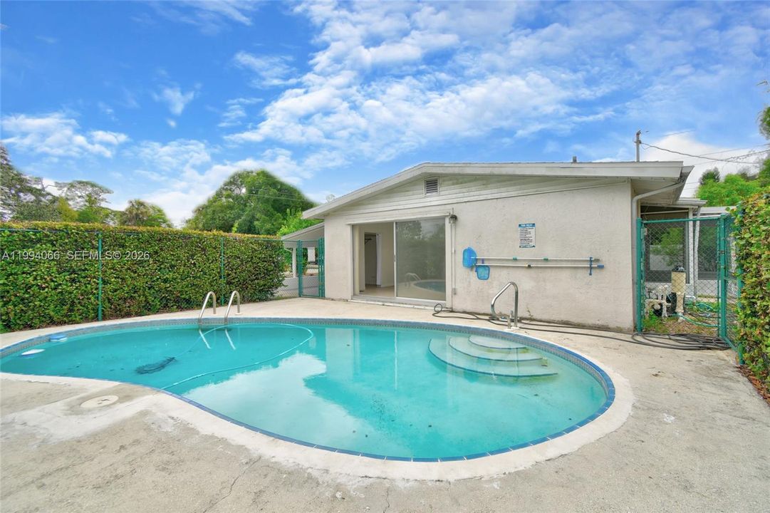 Recently Sold: $226,000 (2 beds, 2 baths, 0 Square Feet)