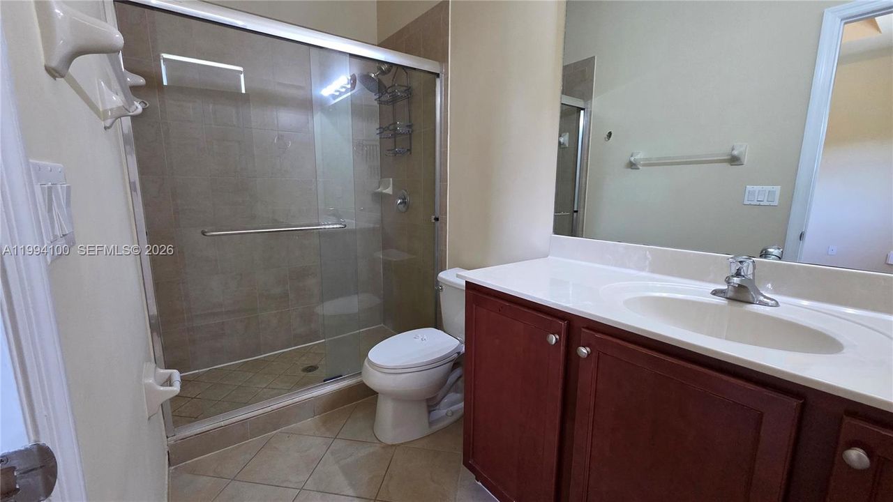 For Sale: $375,000 (2 beds, 2 baths, 1458 Square Feet)