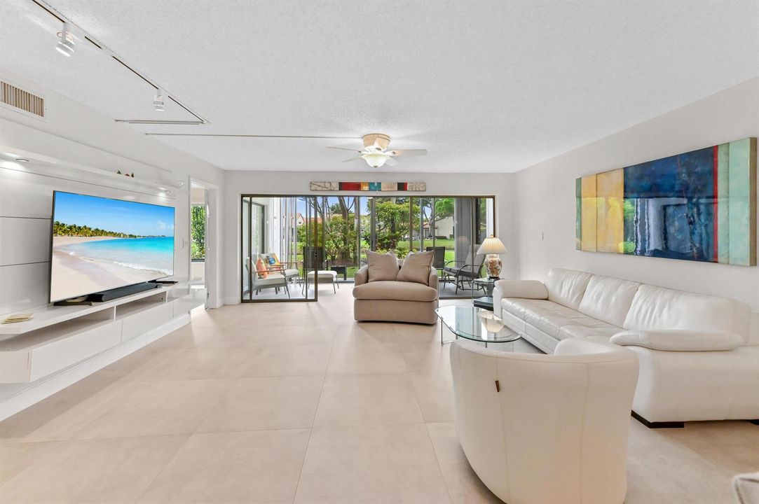 11 Living room 01