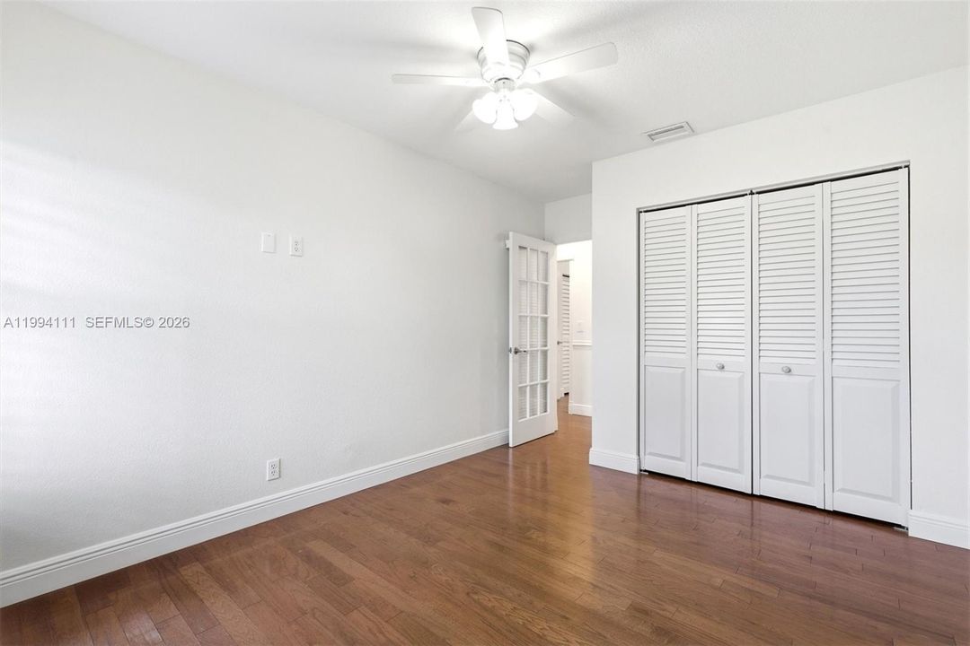 EXTRA BEDROOM 2