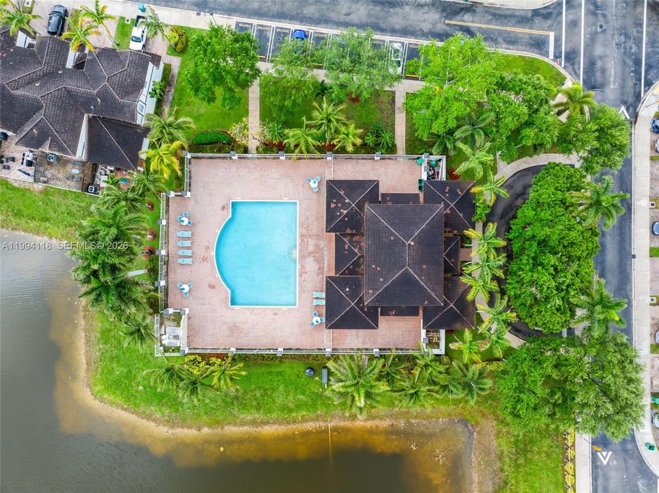 En Venta: $575,000 (3 camas, 2 baños, 1690 Pies cuadrados)