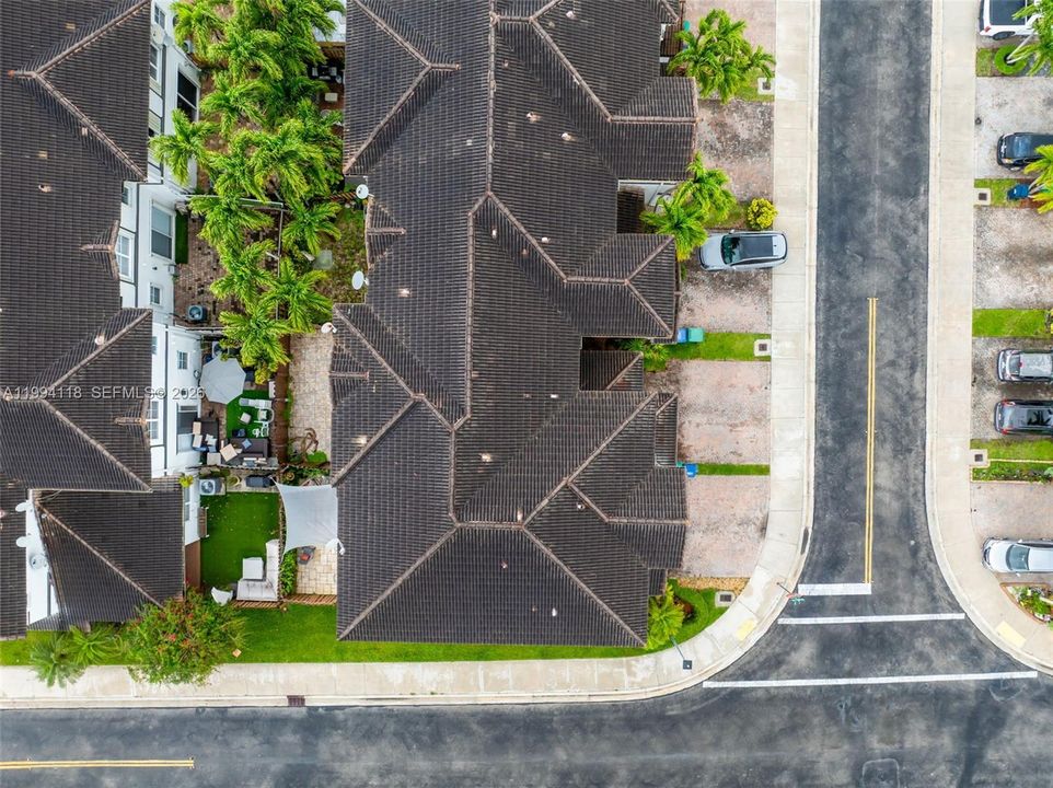 En Venta: $575,000 (3 camas, 2 baños, 1690 Pies cuadrados)