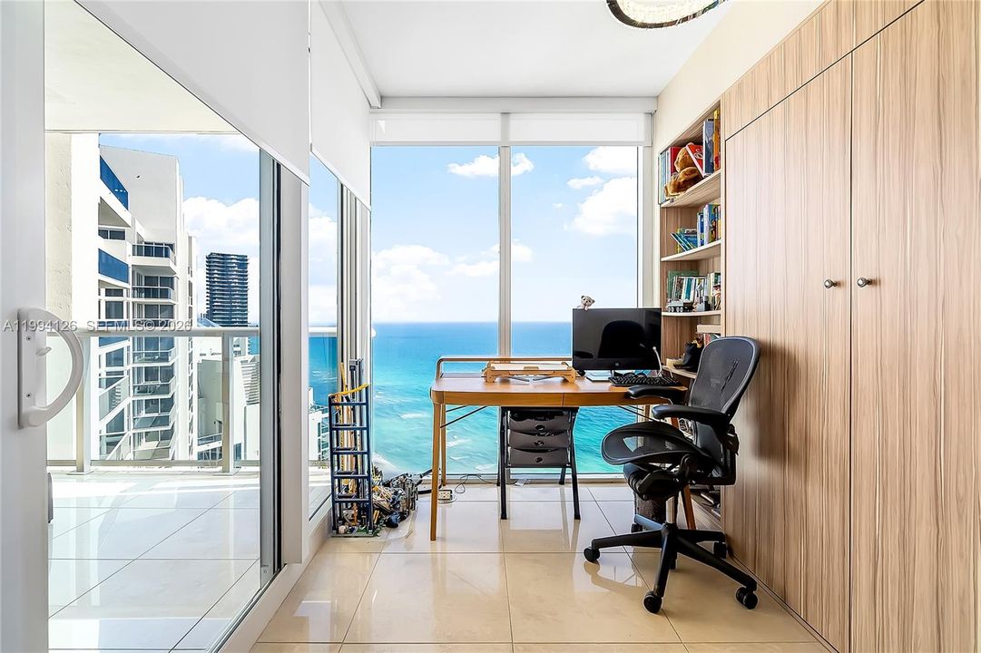 Activo con contrato: $1,649,000 (2 camas, 2 baños, 1900 Pies cuadrados)