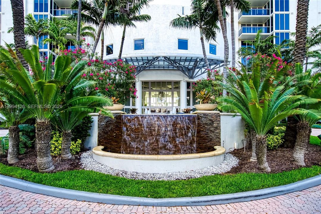 Activo con contrato: $1,649,000 (2 camas, 2 baños, 1900 Pies cuadrados)