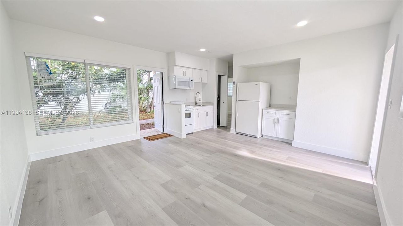 For Sale: $545,000 (0 beds, 0 baths, 1230 Square Feet)