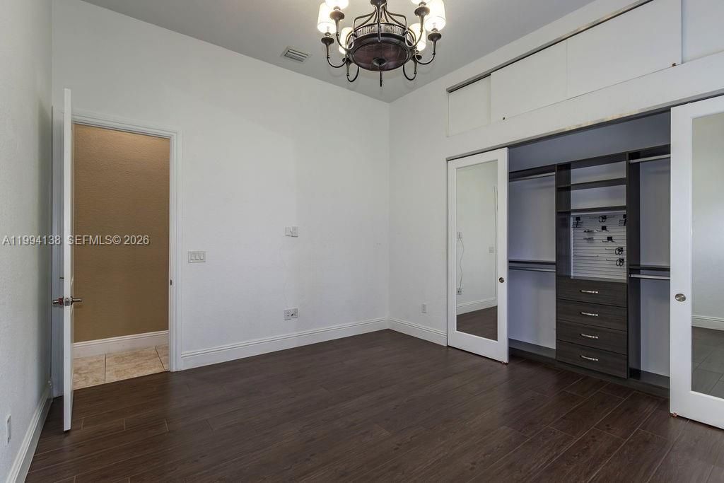 Recently Sold: $2,749,000 (7 beds, 5 baths, 6756 Square Feet)