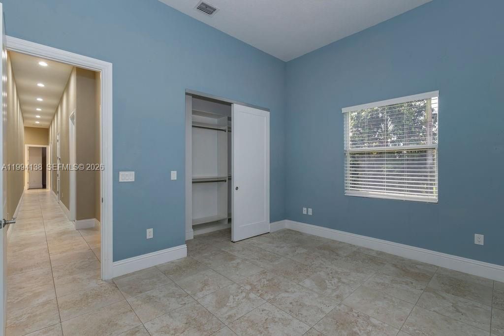 Recently Sold: $2,749,000 (7 beds, 5 baths, 6756 Square Feet)