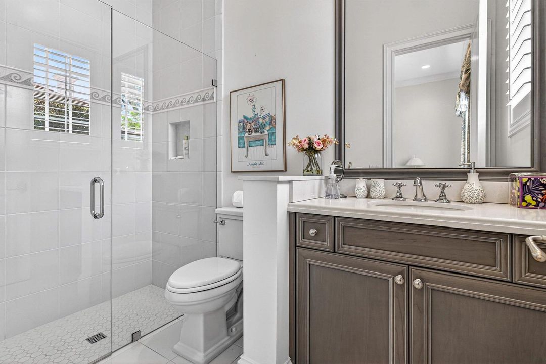 Guest Bath 2