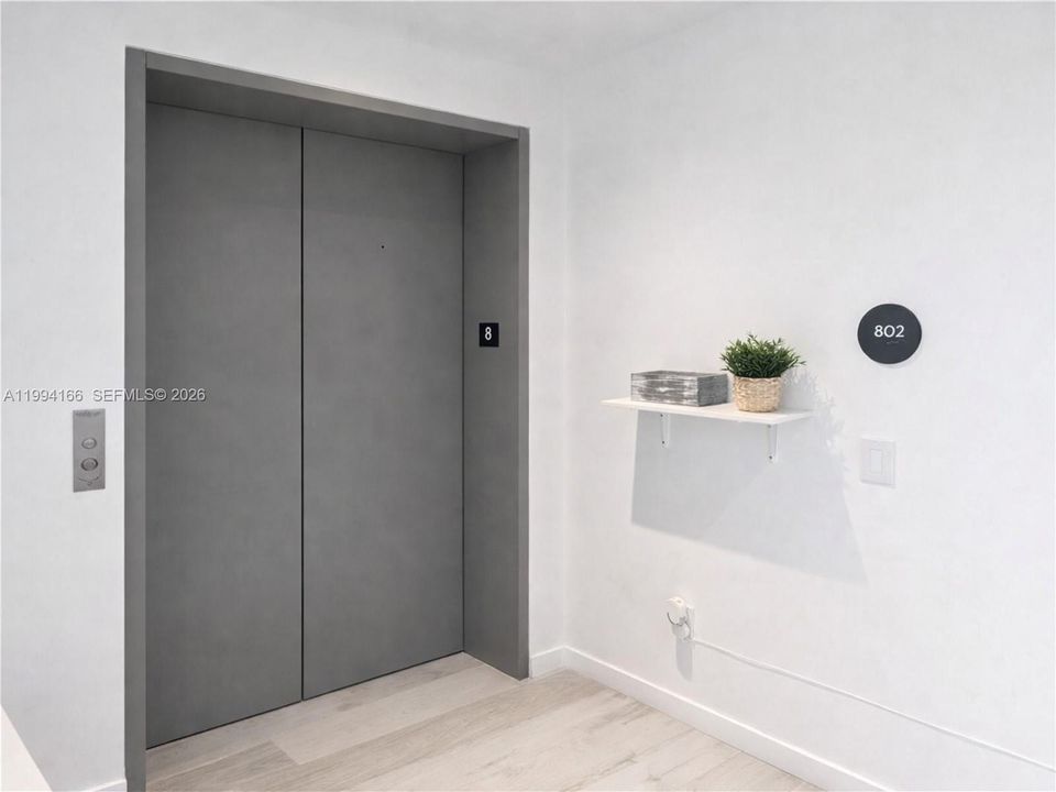En Venta: $735,000 (1 camas, 2 baños, 940 Pies cuadrados)
