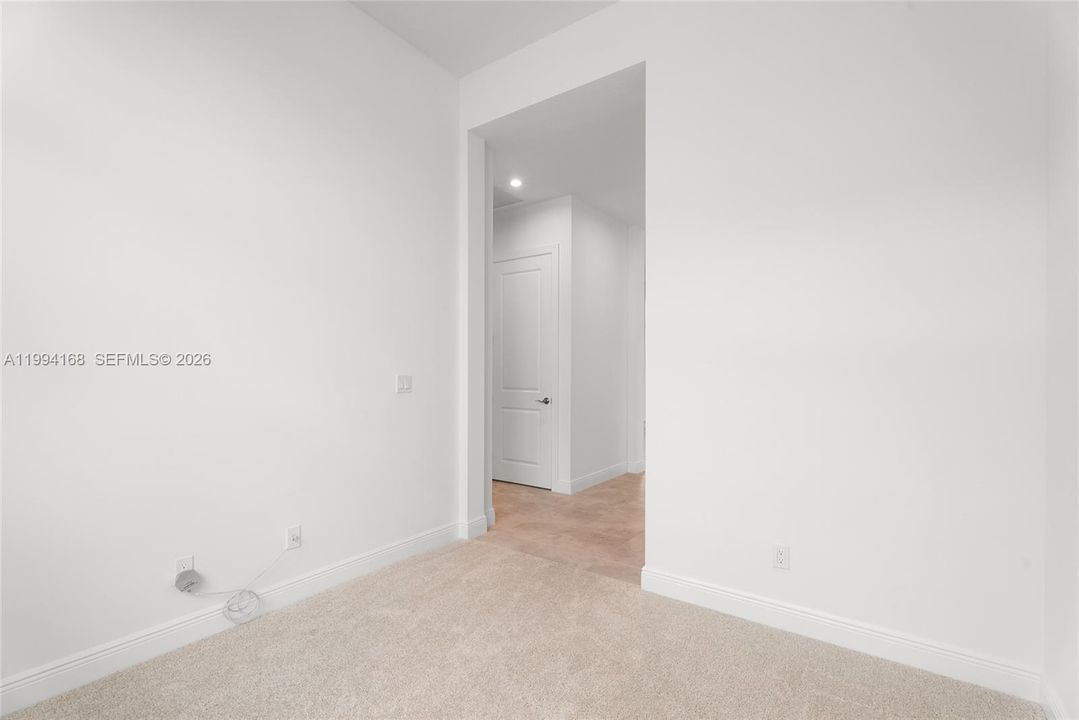 В аренду: $3,200 (2 спален, 2 ванн, 1667 Квадратных фут)