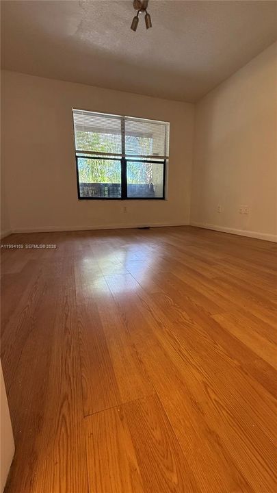 En Renta: $1,599 (1 camas, 1 baños, 600 Pies cuadrados)