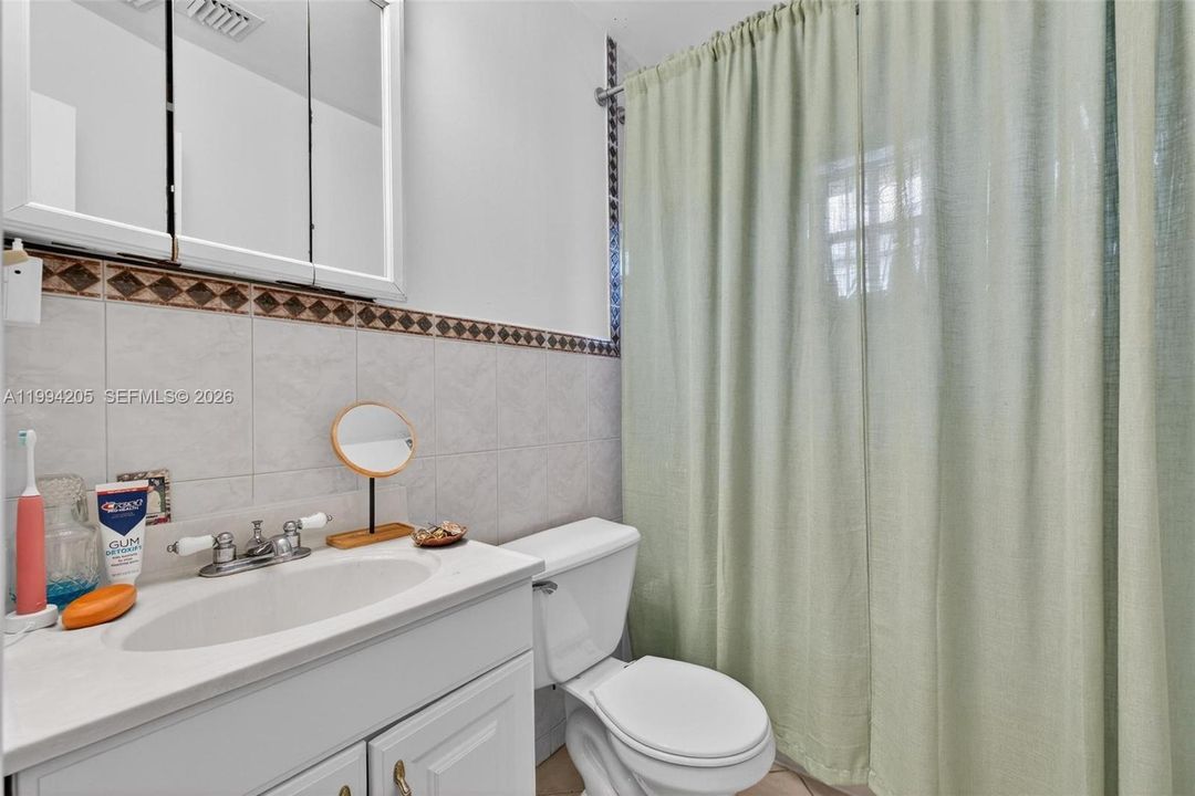 На продажу: $3,500,000 (0 спален, 0 ванн, 2378 Квадратных фут)