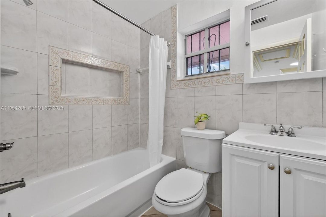 На продажу: $3,500,000 (0 спален, 0 ванн, 2378 Квадратных фут)