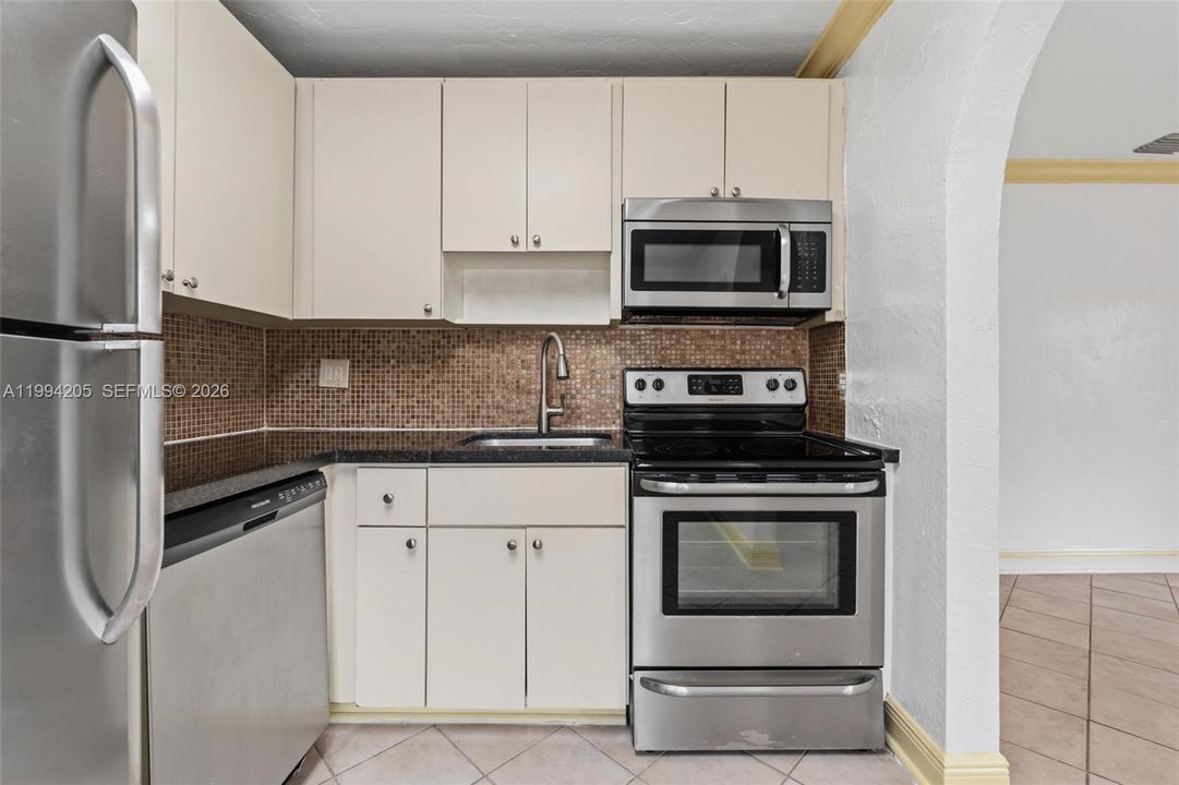 На продажу: $3,500,000 (0 спален, 0 ванн, 2378 Квадратных фут)