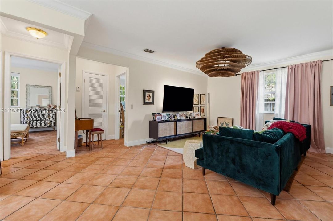 На продажу: $3,500,000 (0 спален, 0 ванн, 2378 Квадратных фут)