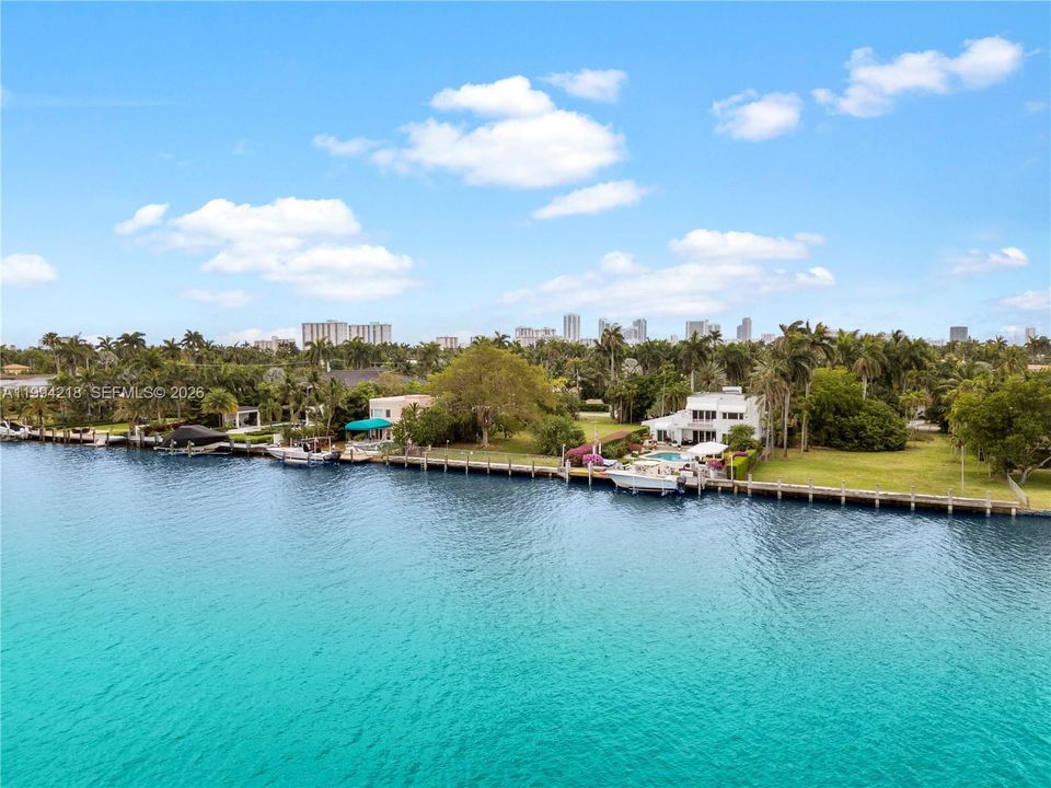 For Sale: $3,400,000 (0.45 acres)